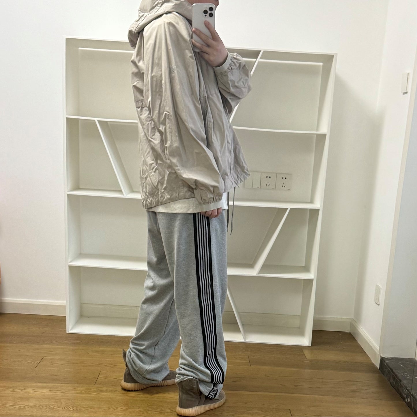 BTTJOB MOSAIC STRIPES SWEATPANTS GRAY纹镶嵌休闲运动纯棉卫裤